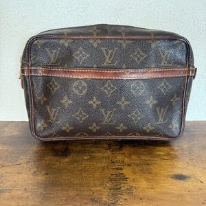 Louis Vuitton Monogram Toiletry/Clutch Bag